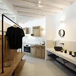 Kallos Of Mykonos - Previous Leonis Summer 4* Ornósz