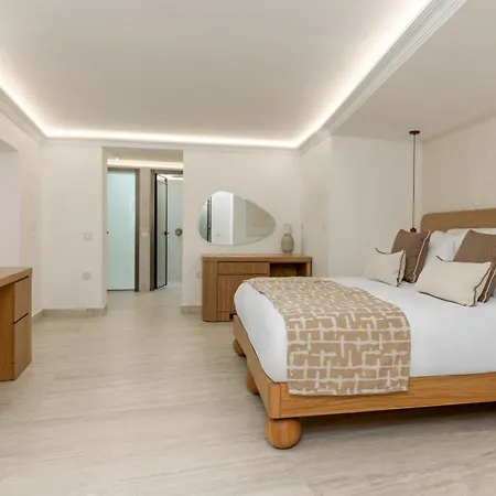 Aparthotel Kallos Of Mykonos 4*