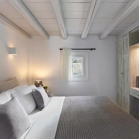 Aparthotel Kallos Of Mykonos 4*